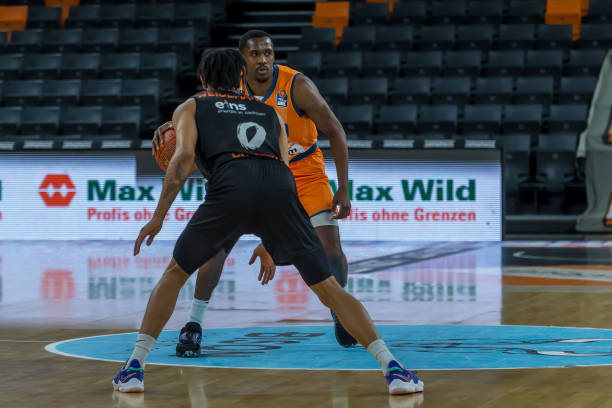 合格轮换的 合格轮换的