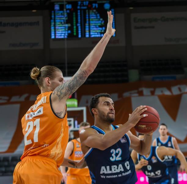 举办包括 举办包括